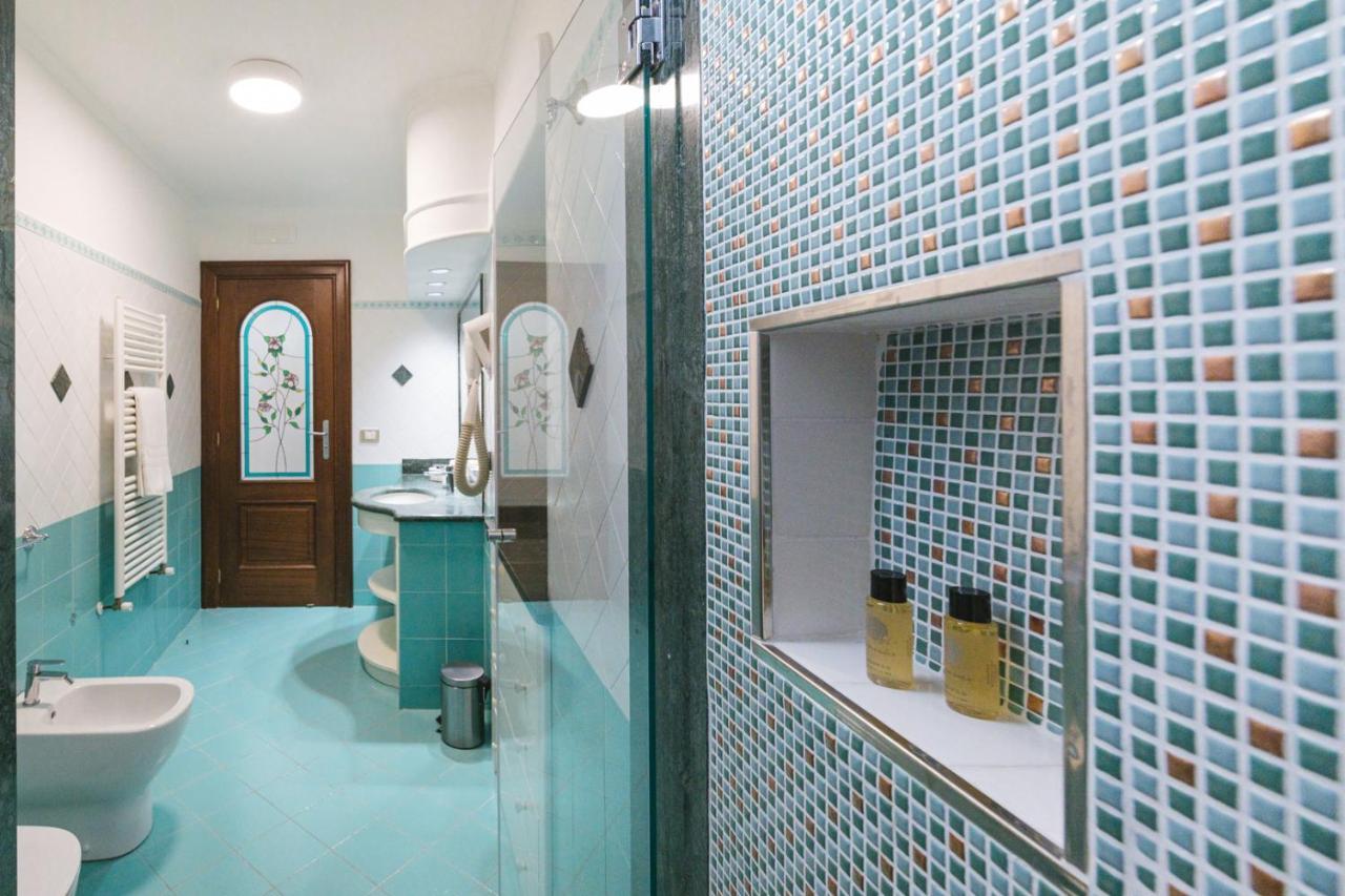 Casa La Bifora Apartment Sorrento Bagian luar foto
