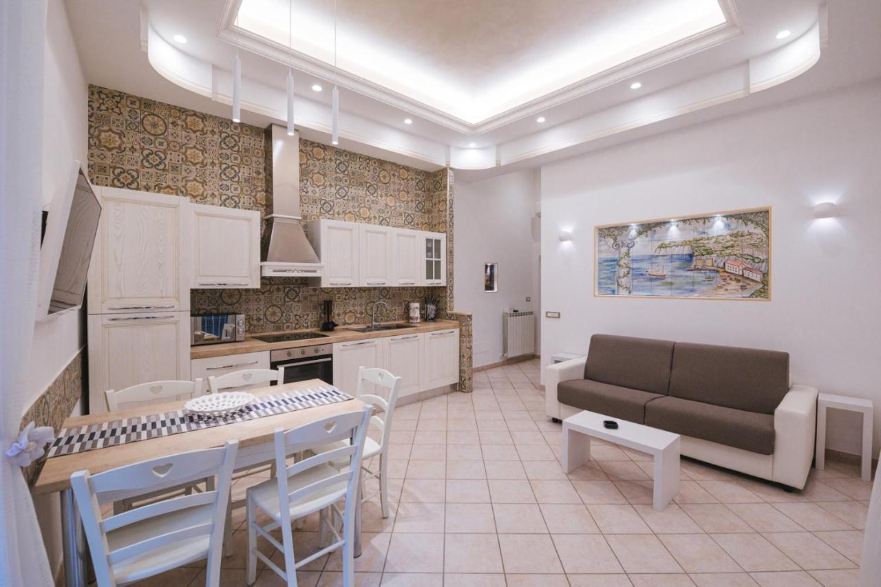 Casa La Bifora Apartment Sorrento Bagian luar foto