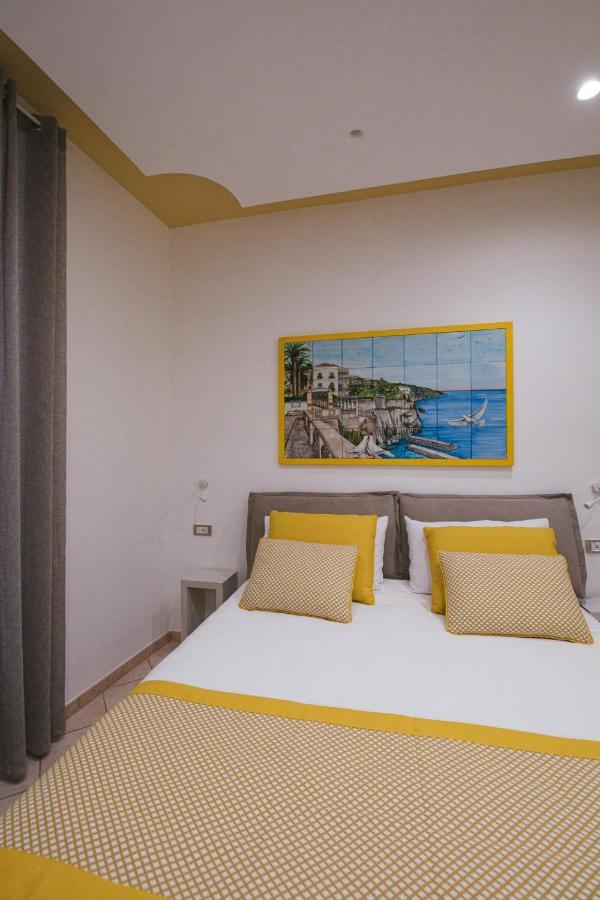 Casa La Bifora Apartment Sorrento Bagian luar foto